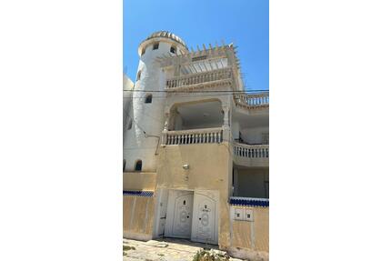 Haus sousse - 400.000,00&nbsp;EUR Kaufpreis, ca.&nbsp; 420,00&nbsp;m&sup2; in Steinweiler (PLZ: 76872)