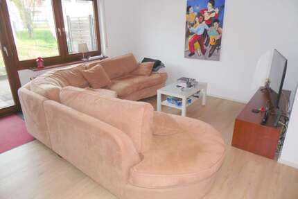 Haus zum Mieten in Reutlingen-Mittelstadt 1.400,00 € 120 m²