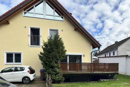 Charmantes Reiheneckhaus in Top Lage in Grafrath