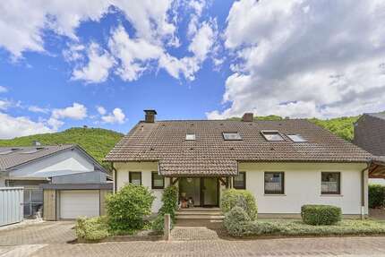Haus zum Kaufen in Annweiler 395.000,00 € 176 m²