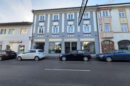 Haus zum Kaufen in Prien am Chiemsee 2.200.000,00 € 404.5 m²