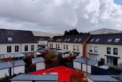 Modernes Reihenhaus im attraktiven Wohnpark in Weinheim v. privat