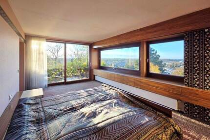 Einfamilienhaus oder Grundstück in fantastischer Aussichtslage - Leonberg Ramtel