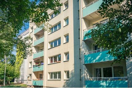 Hier ist genug Platz zum Entfalten - 5-Raum-Whg. mit Balkon - Chemnitz Helbersdorf