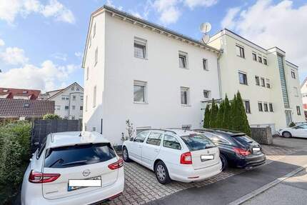 Modernisiertes 4-Familienhaus fußläufig zur S-Bahn - Sindelfingen Maichingen