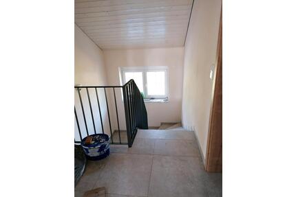 Mietewohnung - 1.250,00&nbsp;EUR Kaltmiete, ca.&nbsp; 75,00&nbsp;m&sup2; in Loiching (PLZ: 84180)