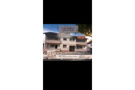 Helle 76 m2 EG-Wohnung mit Balkon, Garage & Ausstattung - Herschweiler-Pettersheim