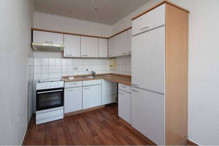 EINBAUKÜCHE GESCHENKT! - 337,00&nbsp;EUR Kaltmiete, ca.&nbsp; 57,00&nbsp;m&sup2;&nbsp;Wohnfl&auml;che in Bitterfeld-Wolfen (PLZ: 06766)