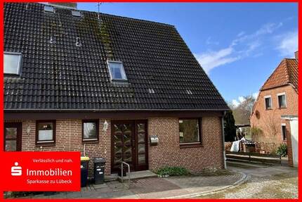 Freie Doppelhaushälfte in Feldrandlage für die junge Familie - Stockelsdorf Obernwohlde