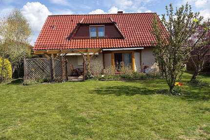Haus zum Mieten in Sittensen 1.550,00 € 165 m²