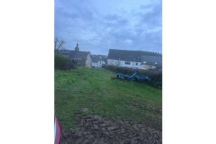 Grundstück zu verkaufen in Morbach-Rapperath 100.000,00 € 1200 m²