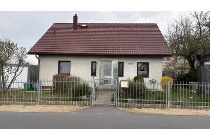 Ruhe und Raum genießen - 215.000,00&nbsp;EUR Kaufpreis, ca.&nbsp; 120,00&nbsp;m&sup2;&nbsp;Wohnfl&auml;che in Weißwasser (PLZ: 02943)