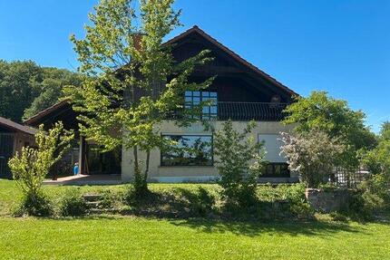 Großräumiges Traumhaus für Familie in ruhiger Lage - Oerlenbach