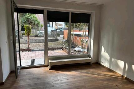 2 Zimmer wohnung in unterbach - 1.150,00&nbsp;EUR Kaltmiete, ca.&nbsp; 69,00&nbsp;m&sup2; in Düsseldorf (PLZ: 40627) Stadtbezirk 8