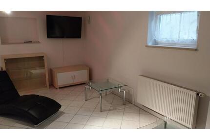 1 Zimmer 30m² OT - 400,00&nbsp;EUR Kaltmiete, ca.&nbsp; 30,00&nbsp;m&sup2; in Weißenburg in Bayern (PLZ: 91781)