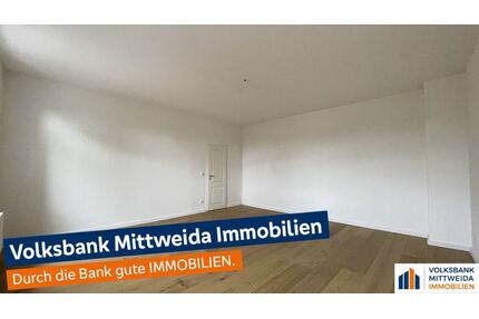 Exklusive Dachgeschosswohnung mit Balkon in aufwendig saniertem Gründerzeithaus - Falkenstein