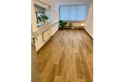 Praxis-Behandlungsräume für HP, Physio, Kosmetik, Wellness,... - Adelsried