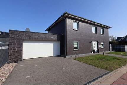 Wohnen & investieren! Modernes Zweifamilienhaus in Rotenburg - Rotenburg (Wümme)