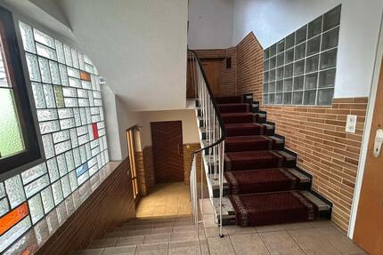 1-2 Haus in Waldkappel Zentrum - 1.000,00&nbsp;EUR Kaltmiete, ca.&nbsp; 260,00&nbsp;m&sup2; in Waldkappel (PLZ: 37284)