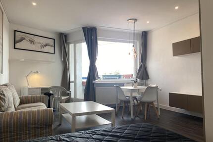 Helles, voll möbliertes 1-Zi-Apartment nahe Ku'damm, Blick über'n Grunewald - Berlin Charlottenburg-Wilmersdorf