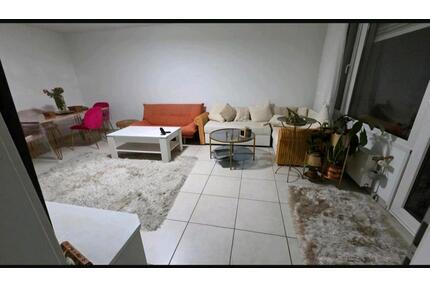 Möbliertes Zimmer mit Balkon in 2-er WG - Köln Rodenkirchen