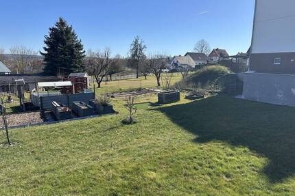 Ein Platz mit Aussicht - 49.000,00&nbsp;EUR Kaufpreis, ca.&nbsp; 0,00&nbsp;m&sup2; in Werra-Suhl-Tal (PLZ: 99837)