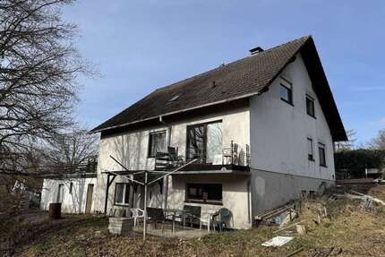 Haus zum Kaufen in Windeck 210.000,00 € 214 m²