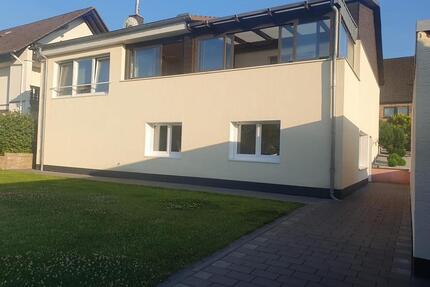 Kapitalanleger aufgepasst, Einfamilienhaus mit Einliegerwohnung - Düsseldorf Stadtbezirk 3