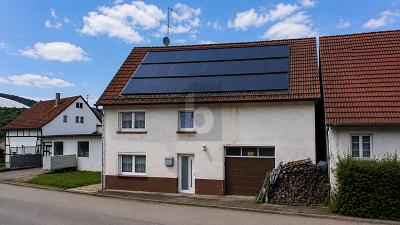 FÜR ANPACKER: HANDWERKEROBJEKT MIT PV-ANLAGE - Burladingen
