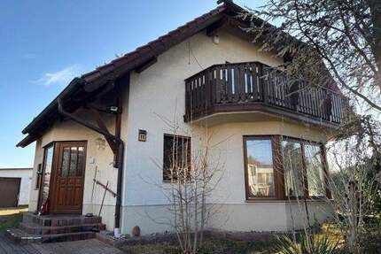 * Einfamilienhaus * 5 Zimmer * gepflegtes Grundstück * - Taucha