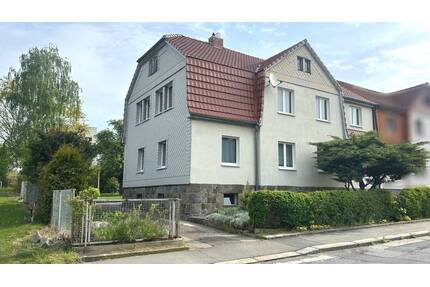 Schöne Fassade - kreative Räumlichkeit - Ebersbach-Neugersdorf
