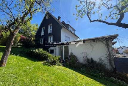 Haus zum Kaufen in Hilchenbach Vormwald 295.000,00 € 182 m² - Hilchenbach / Vormwald