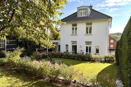 Haus zum Kaufen in Bad Schwartau 780.000,00 € 220 m²