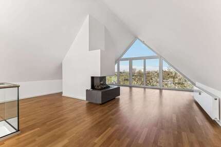 Wohnung zum Mieten in Düsseldorf-Niederkassel 3.650,00 € 158 m²