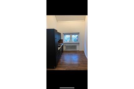 Wunderschöne 2 12 ZKB Wohnung - 963,00&nbsp;EUR Kaltmiete, ca.&nbsp; 72,00&nbsp;m&sup2; in Limburg an der Lahn (PLZ: 65549)
