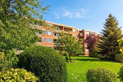 Wohnung zum Kaufen in Adendorf 191.000,00 € 65 m²