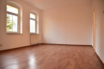 3 Raum Wohnung in Planitz mit Balkon und EBK - Zwickau Neuplanitz