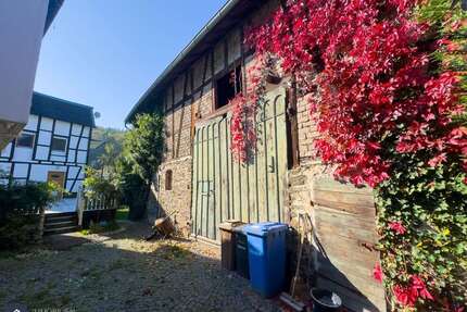 Haus zum Kaufen in Runkel 210.000,00 € 184.85 m²