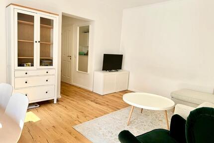 Tolles Apartment in Tiergarten | top Lage | vollmöbliert | bezugsfrei | zum ruhigen Hinterhof - Berlin Mitte
