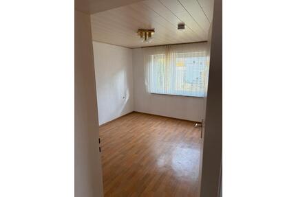 Helle 3-Zimmer Wohnung in EislingenFils 55 m² - Eislingen (Fils)