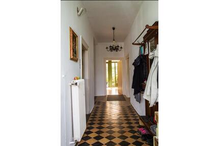 Herrenhaus zu vermieten - 1.650,00&nbsp;EUR Kaltmiete, ca.&nbsp; 212,00&nbsp;m&sup2; in Alsenz (PLZ: 67821)