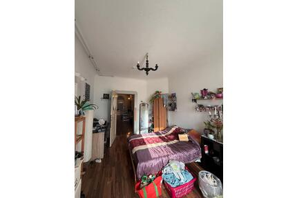 1 Zimmer in 4er WG - 550,00&nbsp;EUR Kaltmiete, ca.&nbsp; 70,00&nbsp;m&sup2; in Stuttgart (PLZ: 70190) Stuttgart-Ost