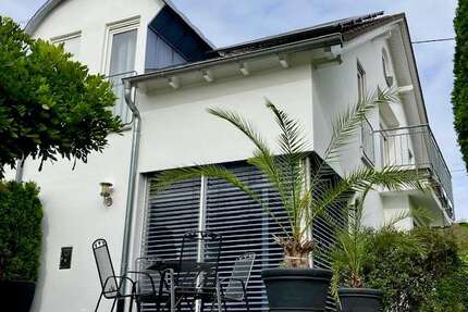 Haus zum Kaufen in Kirchentellinsfurt 899.000,00 € 198 m²