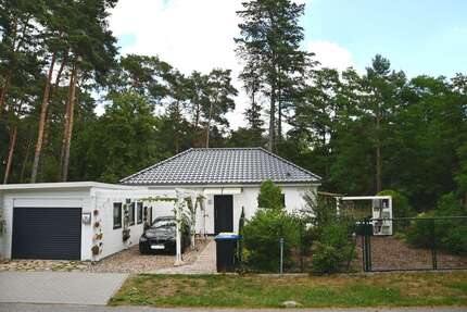 Haus zum Kaufen in Borkheide 379.000,00 € 82 m²