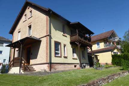 Haus zum Kaufen in Heigenbrücken 310.000,00 € 178 m²