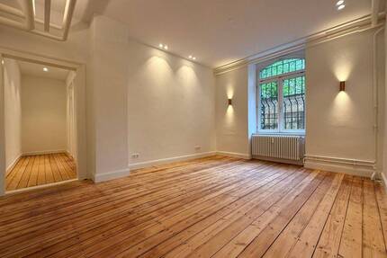 Stilvoll modernisierte Altbauwohnung im ruhigen Hinterhaus - Mannheim Oststadt