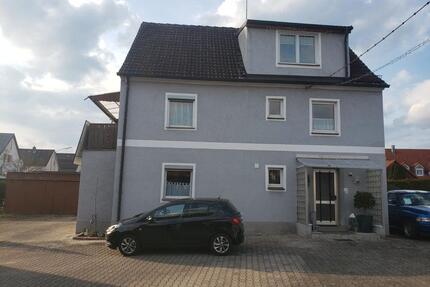 Zweifamilienhaus - 499.000,00&nbsp;EUR Kaufpreis, ca.&nbsp; 115,00&nbsp;m&sup2; in Regenstauf (PLZ: 93128)