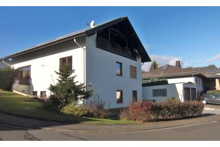 Mehrparteienhaus (3 Wohnungen) - 595.000,00&nbsp;EUR Kaufpreis, ca.&nbsp; 229,00&nbsp;m&sup2; in Wetzlar (PLZ: 35579) Steindorf