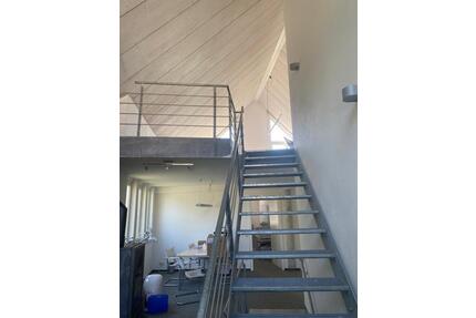 Schönes BüroAtelier mit Loft-Charakter - Offenburg Rammersweier