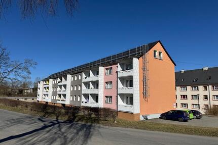 Moderne, Wunderschöne, Renovierte, geschnittene Wohnungen von 25 bis 71,5 qm in Remptendorf zu vermieten. Hier lässt es sich leben! - Saalburg-Ebersdorf